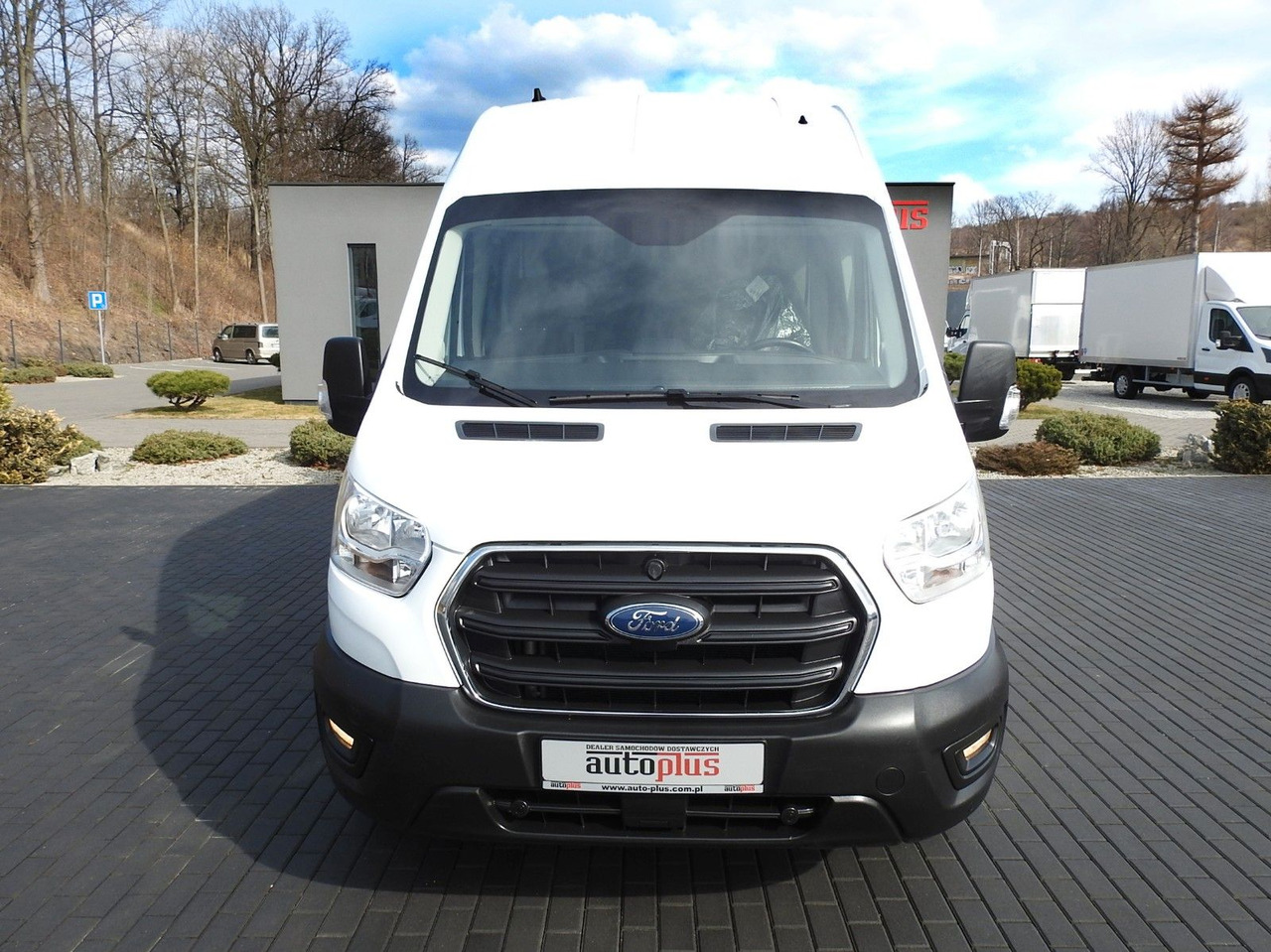 Ford TRANSIT KASTENWAGEN DOPPELKABINE 6 SITZE A/C - Товарно комбе, Комби со двојна кабина: слика 5 Ford TRANSIT KASTENWAGEN DOPPELKABINE 6 SITZE A/C - Товарно комбе, Комби со двојна кабина: слика 5