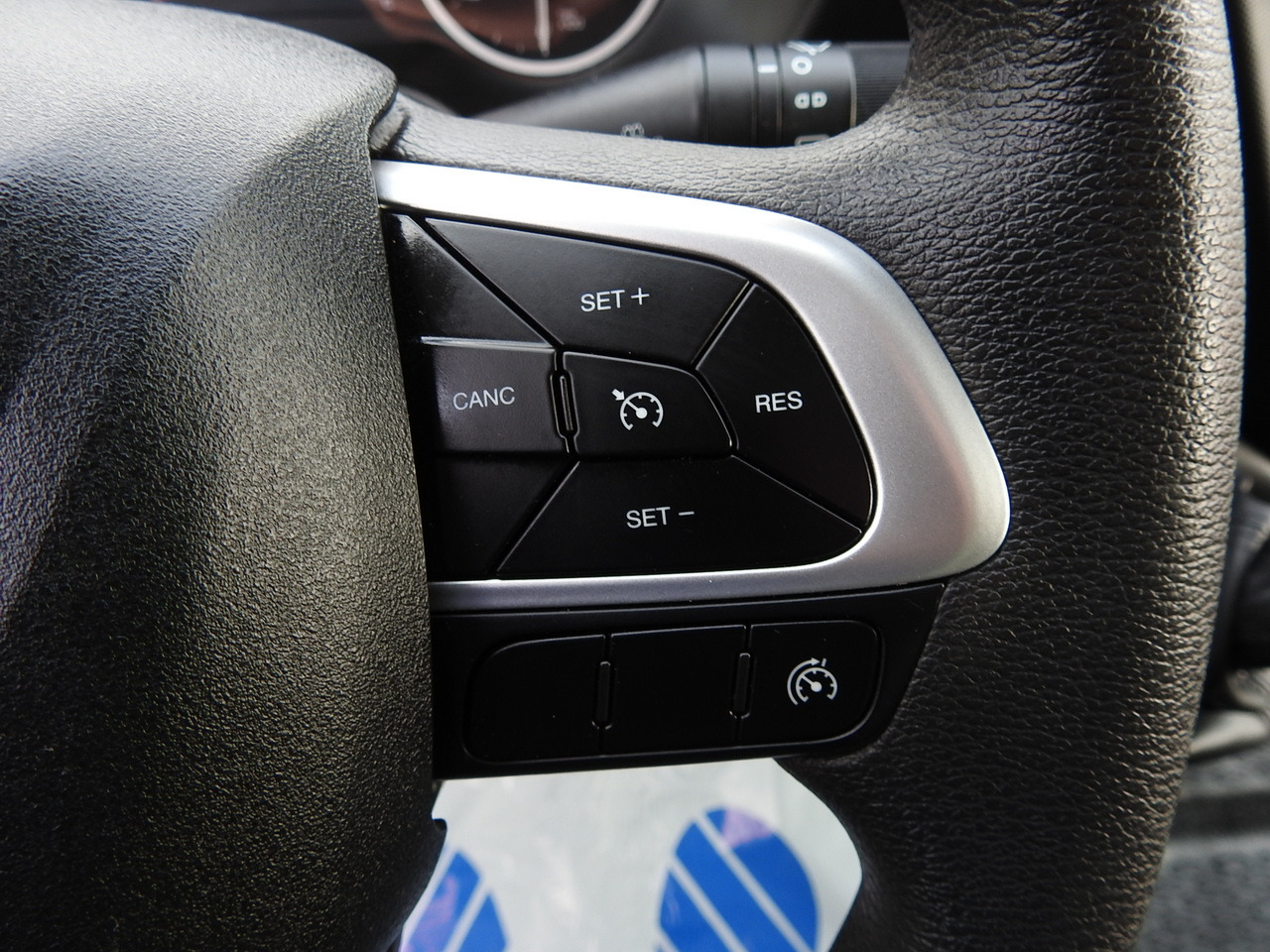 Комбе фургон IVECO DAILY 35C16 BOX LIFT 8 PALLETS CRUISE CONTROL TWIN WHEELS AIR CONDITIONING 160HP: слика 31 Комбе фургон IVECO DAILY 35C16 BOX LIFT 8 PALLETS CRUISE CONTROL TWIN WHEELS AIR CONDITIONING 160HP: слика 31