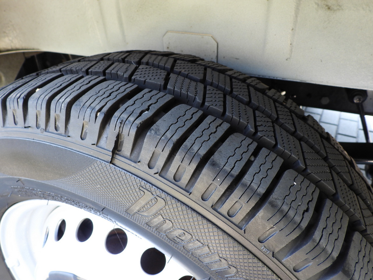 Комбе ладилник IVECO DAILY 35S14 REFRIGERATOR VAN 0*C POWER SUPPLY 230V CRUISE CONTROL AUTOMATIC TRANSMISSION HI-MATIC AIR CONDITIONING  140HP: слика 32