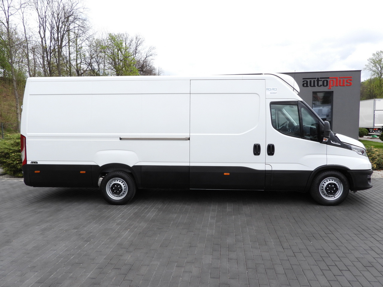 Комбе ладилник IVECO DAILY 35S14 REFRIGERATOR VAN 0*C POWER SUPPLY 230V CRUISE CONTROL AUTOMATIC TRANSMISSION HI-MATIC AIR CONDITIONING  140HP: слика 7