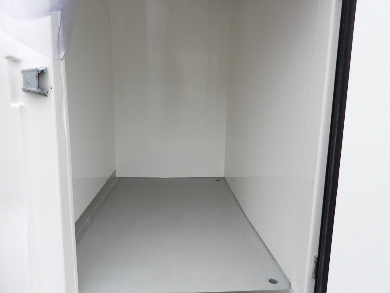 Комбе ладилник IVECO DAILY 35S14 REFRIGERATOR VAN 0*C POWER SUPPLY 230V CRUISE CONTROL AUTOMATIC TRANSMISSION HI-MATIC AIR CONDITIONING  140HP: слика 27