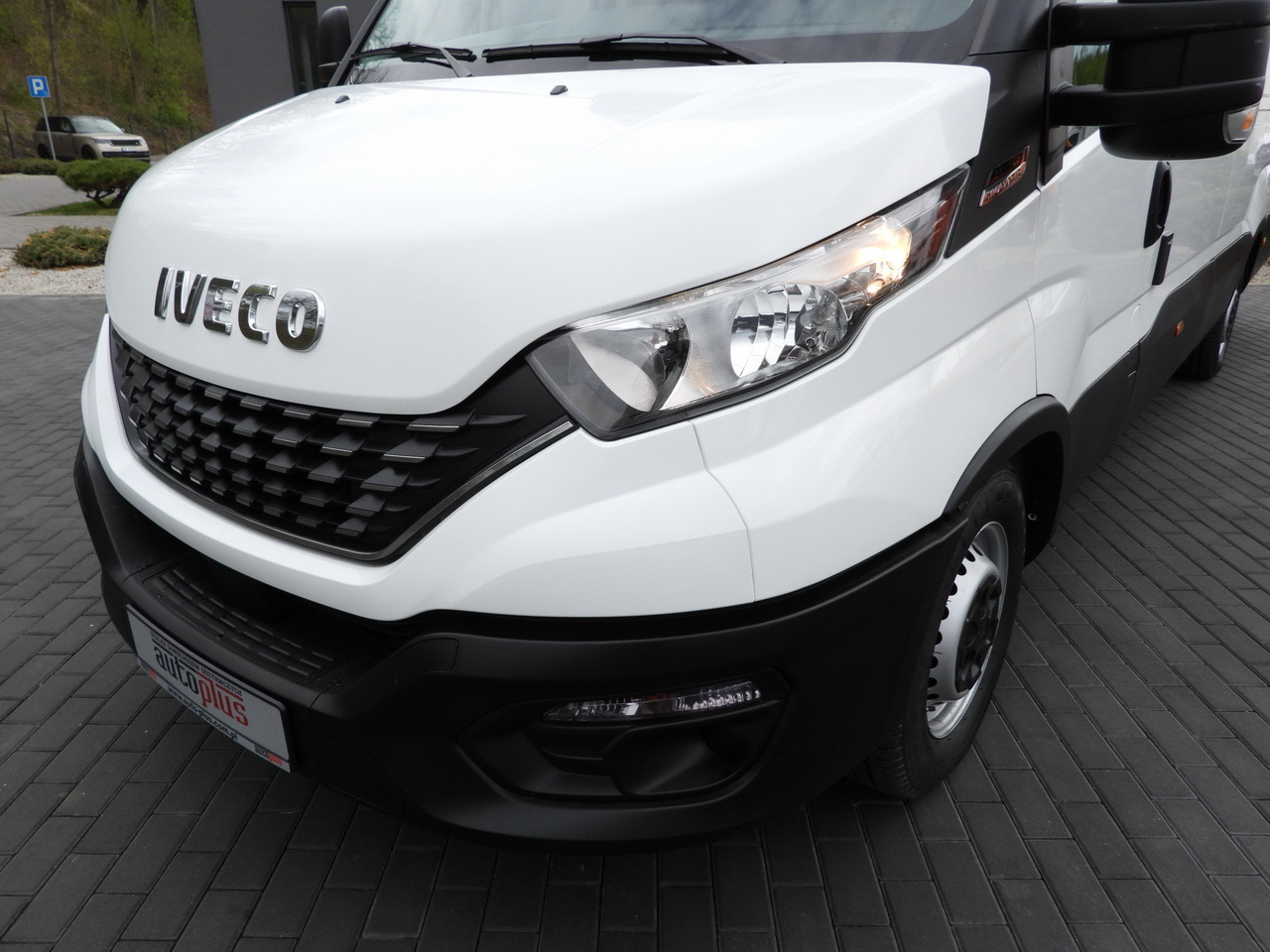 Комбе ладилник IVECO DAILY 35S14 REFRIGERATOR VAN 0*C POWER SUPPLY 230V CRUISE CONTROL AUTOMATIC TRANSMISSION HI-MATIC AIR CONDITIONING  140HP: слика 19