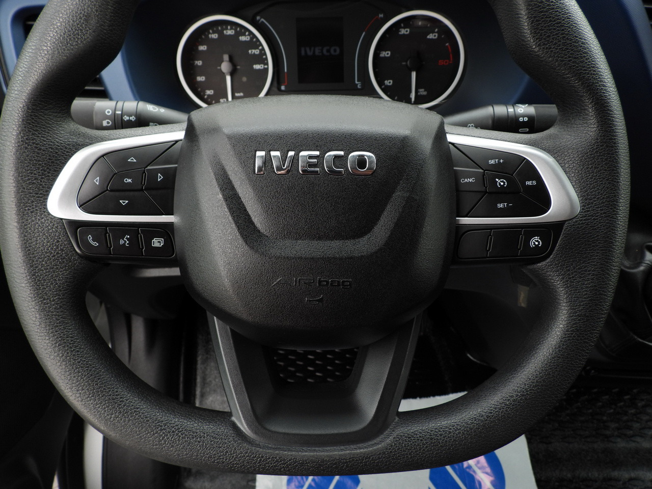 Комбе ладилник IVECO DAILY 35S14 REFRIGERATOR VAN 0*C POWER SUPPLY 230V CRUISE CONTROL AUTOMATIC TRANSMISSION HI-MATIC AIR CONDITIONING  140HP: слика 38