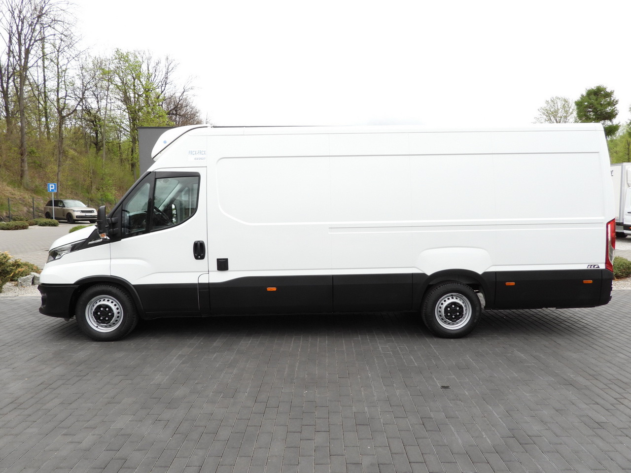 Комбе ладилник IVECO DAILY 35S14 REFRIGERATOR VAN 0*C POWER SUPPLY 230V CRUISE CONTROL AUTOMATIC TRANSMISSION HI-MATIC AIR CONDITIONING  140HP: слика 9
