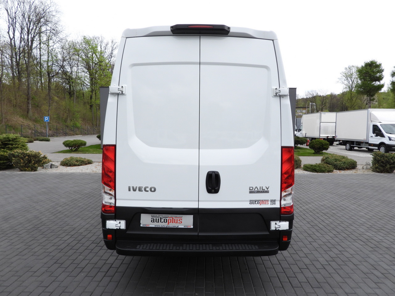 Комбе ладилник IVECO DAILY 35S14 REFRIGERATOR VAN 0*C POWER SUPPLY 230V CRUISE CONTROL AUTOMATIC TRANSMISSION HI-MATIC AIR CONDITIONING  140HP: слика 11