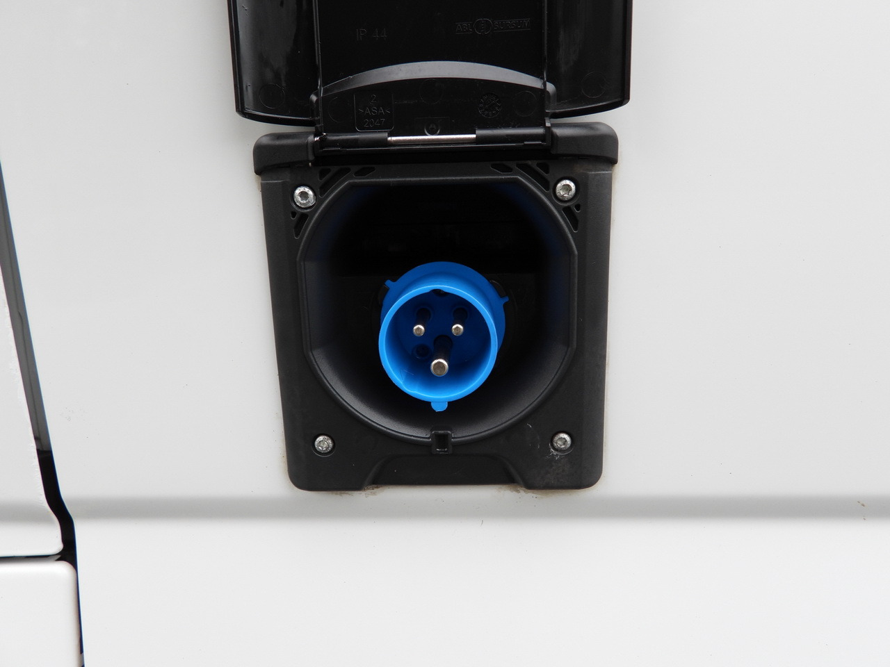 Комбе ладилник IVECO DAILY 35S14 REFRIGERATOR VAN 0*C POWER SUPPLY 230V CRUISE CONTROL AUTOMATIC TRANSMISSION HI-MATIC AIR CONDITIONING  140HP: слика 31