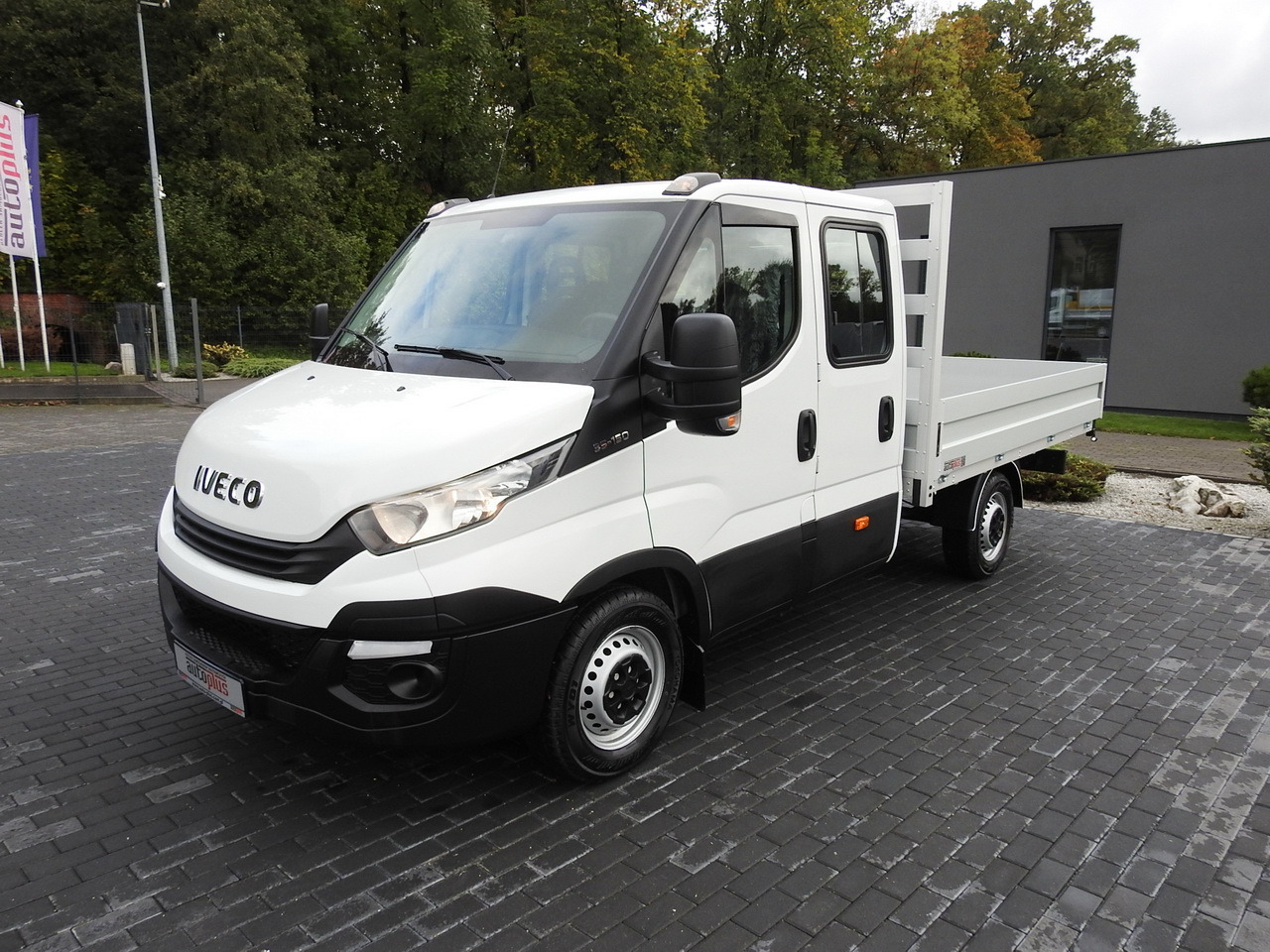 Комби со двојна кабина IVECO DAILY 35S15 STAKE BODY DOUBLE CABIN DOKA 7 SEATS AIR CONDITIONING  150HP: слика 6