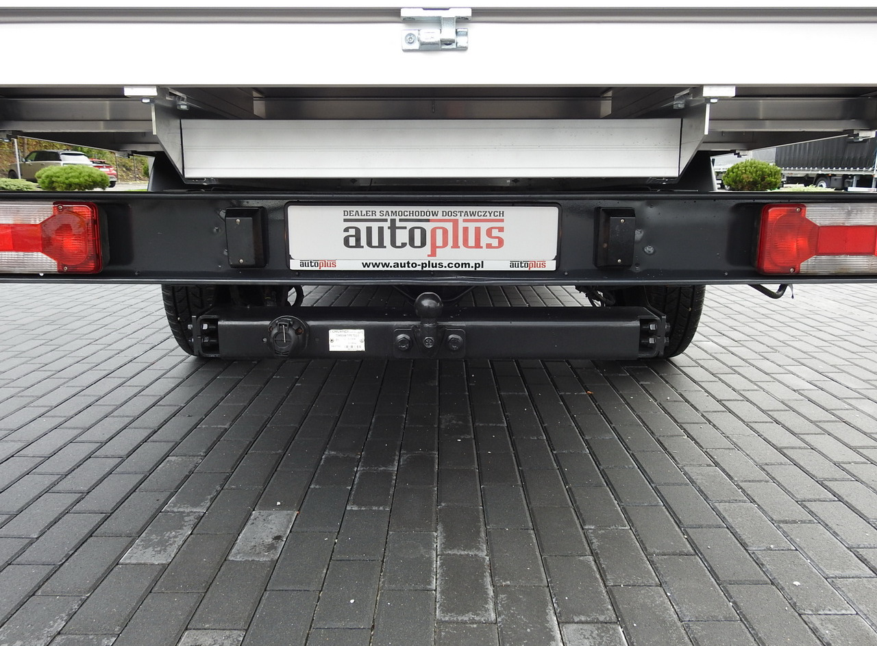 Комби со двојна кабина IVECO DAILY 35S15 STAKE BODY DOUBLE CABIN DOKA 7 SEATS AIR CONDITIONING  150HP: слика 16