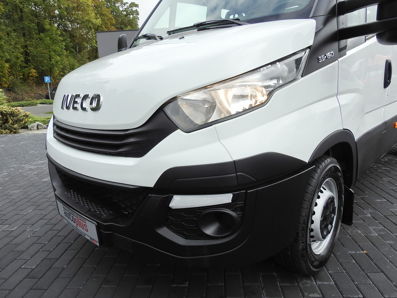 Комби со двојна кабина IVECO DAILY 35S15 STAKE BODY DOUBLE CABIN DOKA 7 SEATS AIR CONDITIONING  150HP: слика 20