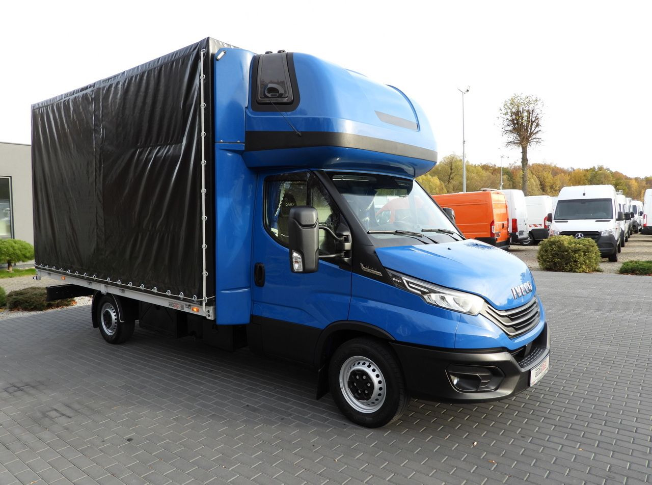 IVECO DAILY 35S21 TARPAULIN 10 PALLETS WEBASTO CRUISE CONTROL NAVIGATION LED LIGHTS AUTOMATIC TRANSMISSION HI-MATIC AIR CONDITIONING 210HP - Комбе со церада: слика 4 IVECO DAILY 35S21 TARPAULIN 10 PALLETS WEBASTO CRUISE CONTROL NAVIGATION LED LIGHTS AUTOMATIC TRANSMISSION HI-MATIC AIR CONDITIONING 210HP - Комбе со церада: слика 4