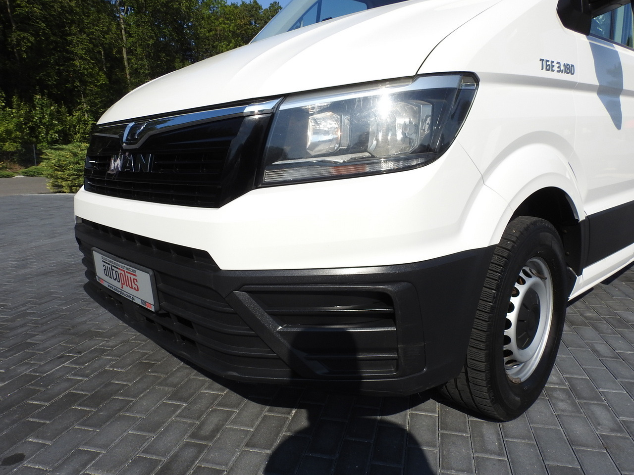 Комбе со церада MAN TGE TARPAULIN 10 PALLETS AIR CONDITIONING 180HP: слика 20 Комбе со церада MAN TGE TARPAULIN 10 PALLETS AIR CONDITIONING 180HP: слика 20