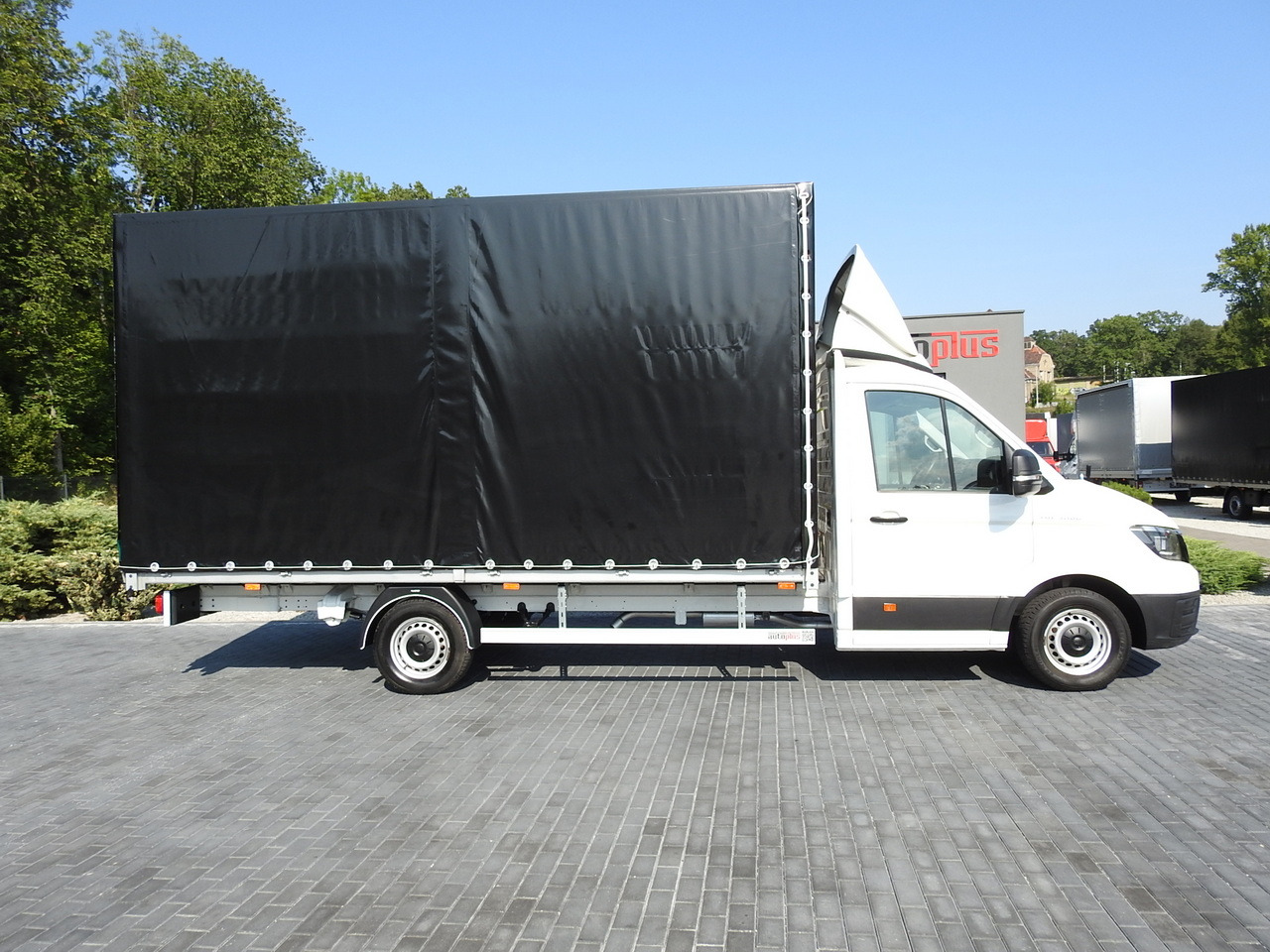 Комбе со церада MAN TGE TARPAULIN 10 PALLETS AIR CONDITIONING 180HP: слика 7 Комбе со церада MAN TGE TARPAULIN 10 PALLETS AIR CONDITIONING 180HP: слика 7
