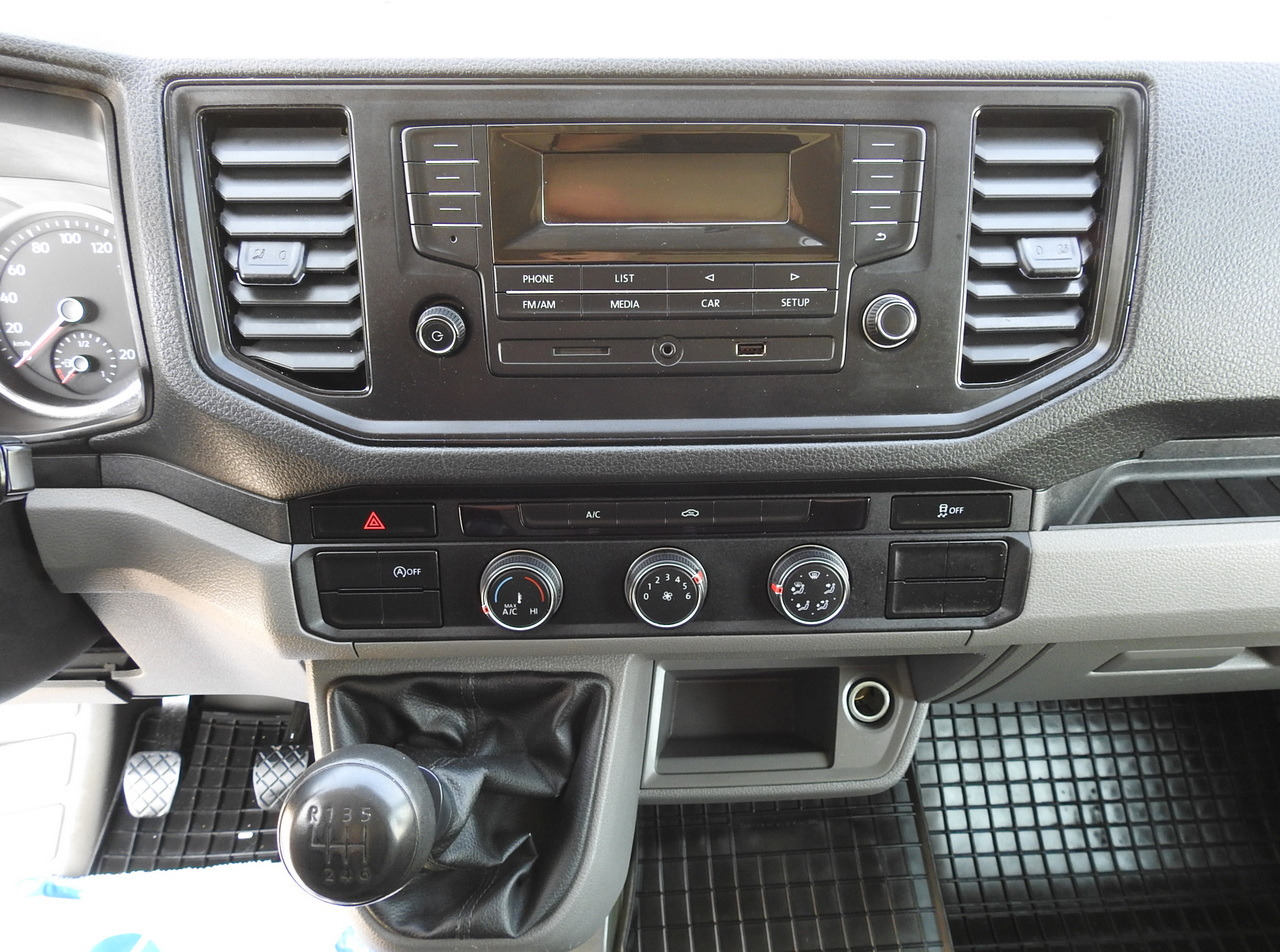 Комбе со церада MAN TGE TARPAULIN 10 PALLETS AIR CONDITIONING 180HP: слика 37 Комбе со церада MAN TGE TARPAULIN 10 PALLETS AIR CONDITIONING 180HP: слика 37