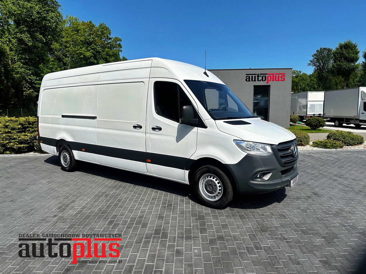 MERCEDES SPRINTER 316 VAN AIR CONDITIONING 165HP - Товарно комбе: слика 1 MERCEDES SPRINTER 316 VAN AIR CONDITIONING 165HP - Товарно комбе: слика 1