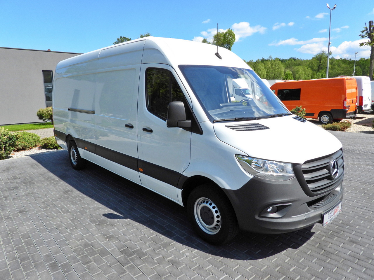 MERCEDES SPRINTER 316 VAN AIR CONDITIONING 165HP - Товарно комбе: слика 4 MERCEDES SPRINTER 316 VAN AIR CONDITIONING 165HP - Товарно комбе: слика 4