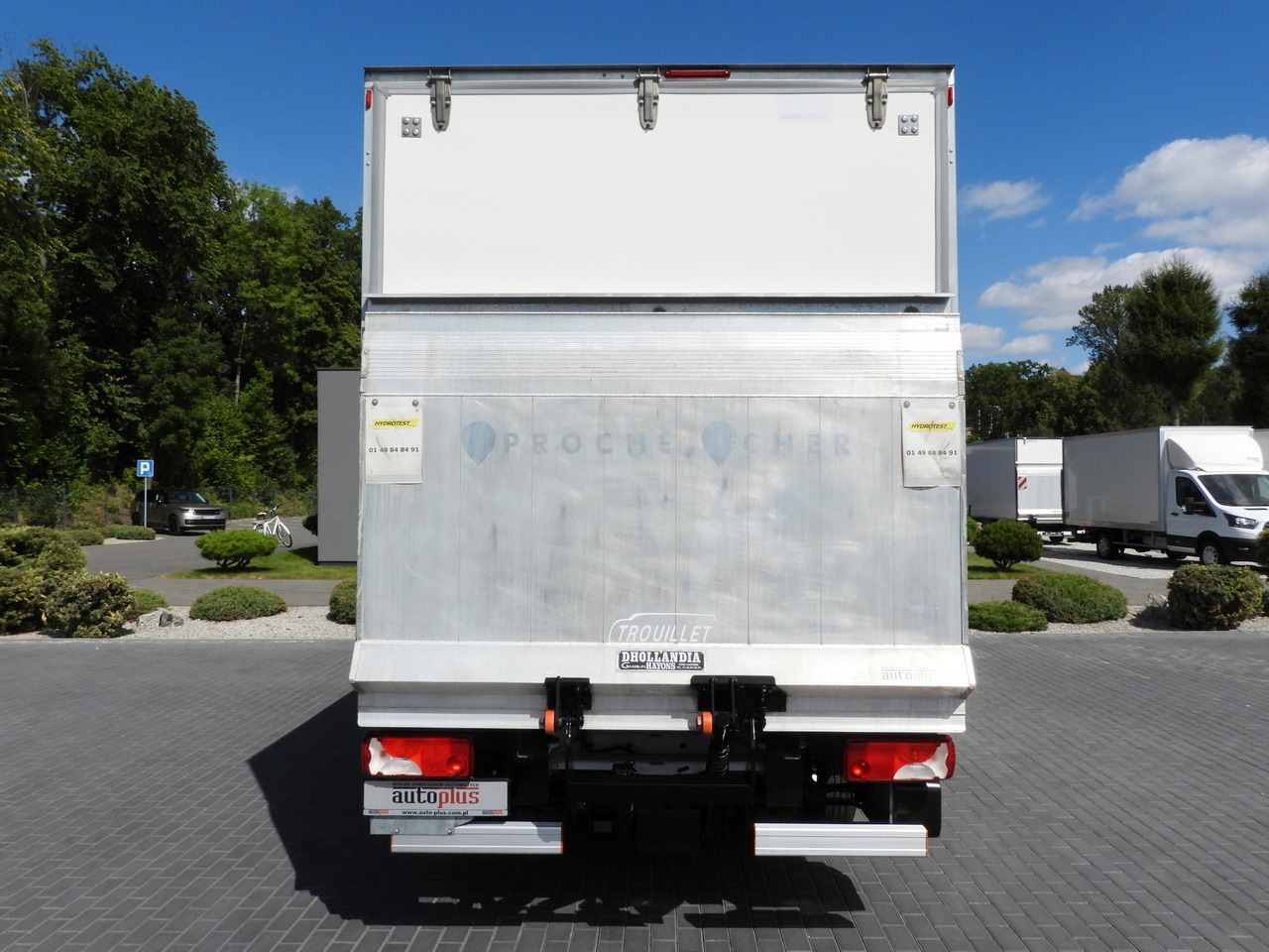 Комбе фургон MERCEDES SPRINTER 514 BOX LIFT 8 PALLETS CRUISE CONTROL TWIN WHEELS AIR CONDITIONING 140HP: слика 10 Комбе фургон MERCEDES SPRINTER 514 BOX LIFT 8 PALLETS CRUISE CONTROL TWIN WHEELS AIR CONDITIONING 140HP: слика 10