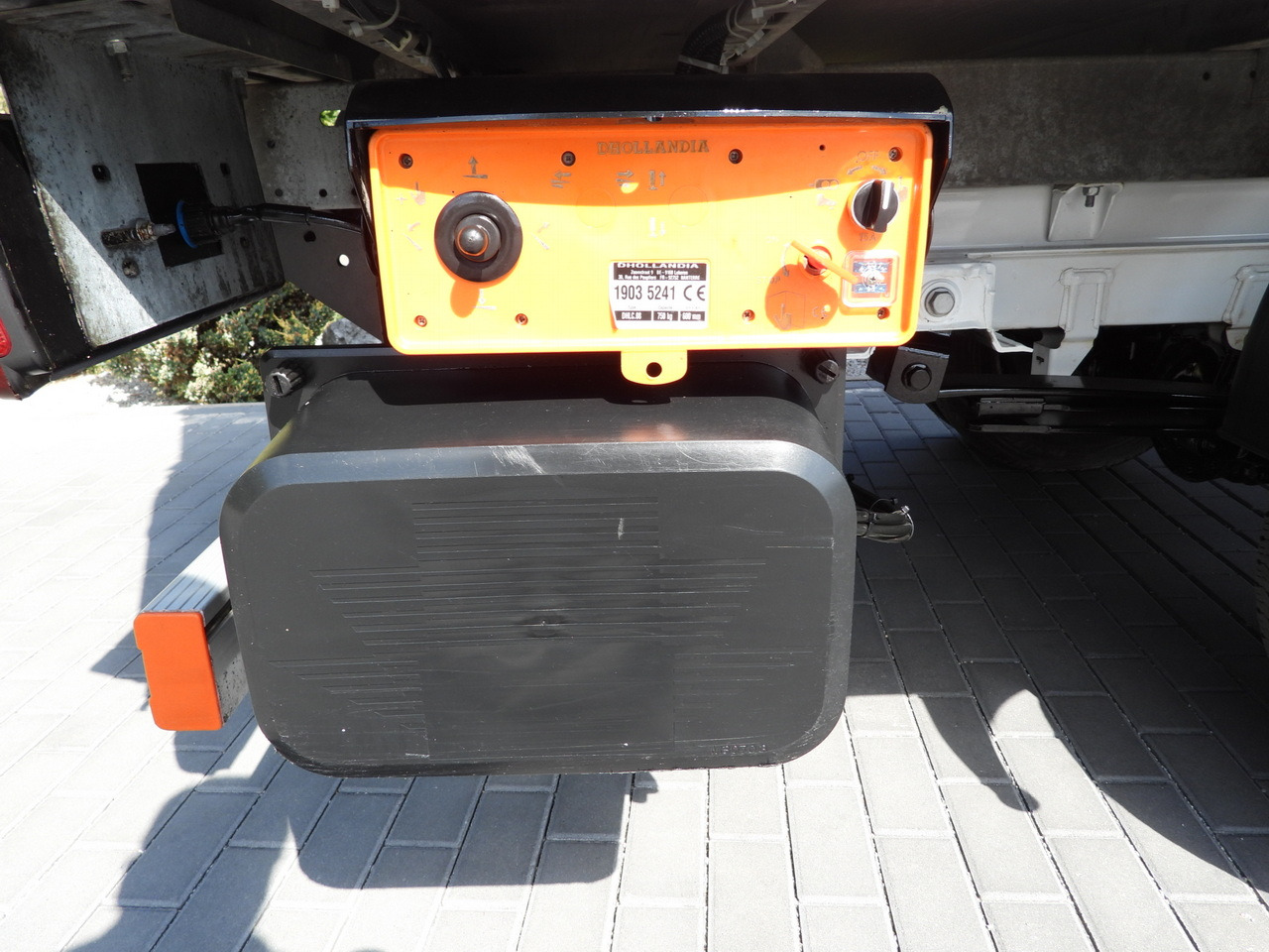 Комбе фургон MERCEDES SPRINTER 514 BOX LIFT 8 PALLETS CRUISE CONTROL TWIN WHEELS AIR CONDITIONING 140HP: слика 18 Комбе фургон MERCEDES SPRINTER 514 BOX LIFT 8 PALLETS CRUISE CONTROL TWIN WHEELS AIR CONDITIONING 140HP: слика 18