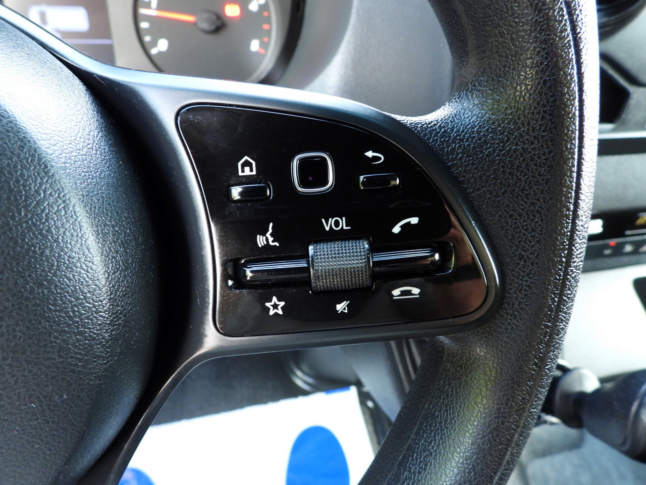 Комбе фургон MERCEDES SPRINTER 514 BOX LIFT 8 PALLETS CRUISE CONTROL TWIN WHEELS AIR CONDITIONING 140HP: слика 29 Комбе фургон MERCEDES SPRINTER 514 BOX LIFT 8 PALLETS CRUISE CONTROL TWIN WHEELS AIR CONDITIONING 140HP: слика 29