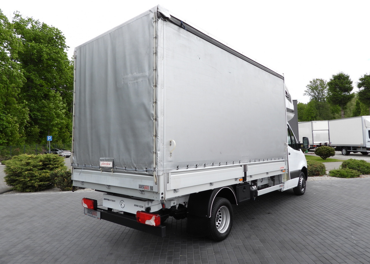 MERCEDES SPRINTER 519 TARPAULIN 8 PALLETS WEBASTO CRUISE CONTROL TWIN WHEELS AIR CONDITIONING 190HP - Комбе со церада: слика 3 MERCEDES SPRINTER 519 TARPAULIN 8 PALLETS WEBASTO CRUISE CONTROL TWIN WHEELS AIR CONDITIONING 190HP - Комбе со церада: слика 3