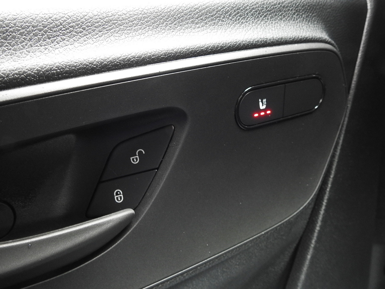 Лизинг на MERCEDES eSprinter NEW ELECTRIC VAN AUTOMATIC TRANSMISSION GUARANTEE 95HP MERCEDES eSprinter NEW ELECTRIC VAN AUTOMATIC TRANSMISSION GUARANTEE 95HP: слика 33 Лизинг на MERCEDES eSprinter NEW ELECTRIC VAN AUTOMATIC TRANSMISSION GUARANTEE 95HP MERCEDES eSprinter NEW ELECTRIC VAN AUTOMATIC TRANSMISSION GUARANTEE 95HP: слика 33