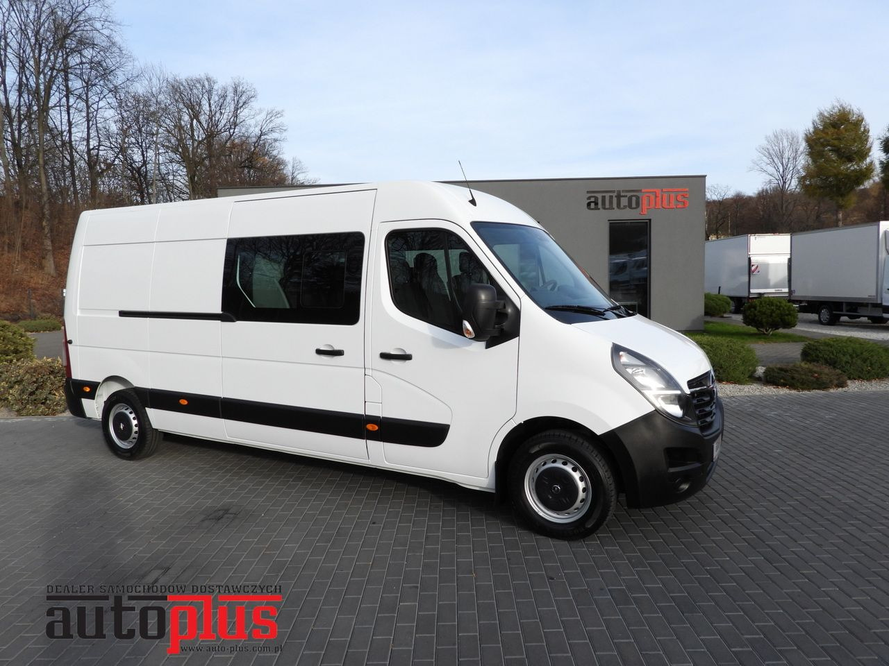 OPEL MOVANO BOX DELIVERY VAN 7 SEATS LED LIGHTS 135HP - Товарно комбе: слика 1 OPEL MOVANO BOX DELIVERY VAN 7 SEATS LED LIGHTS 135HP - Товарно комбе: слика 1