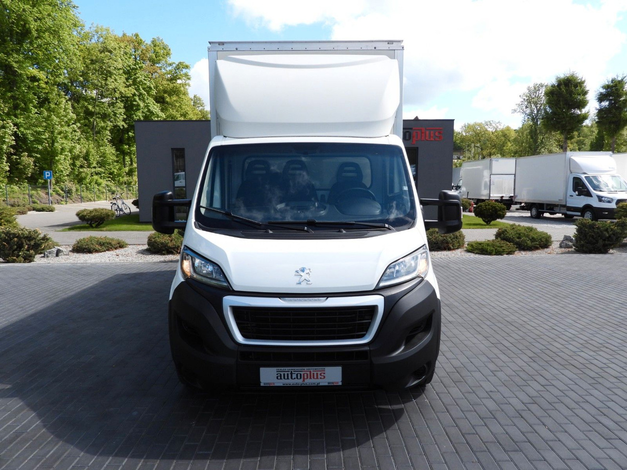 Peugeot BOXER KOFFER 8 PALETTEN TEMPOMAT KLIMAANLAGE Peugeot BOXER KOFFER 8 PALETTEN TEMPOMAT KLIMAANLAGE - Комбе фургон: слика 5 Peugeot BOXER KOFFER 8 PALETTEN TEMPOMAT KLIMAANLAGE Peugeot BOXER KOFFER 8 PALETTEN TEMPOMAT KLIMAANLAGE - Комбе фургон: слика 5