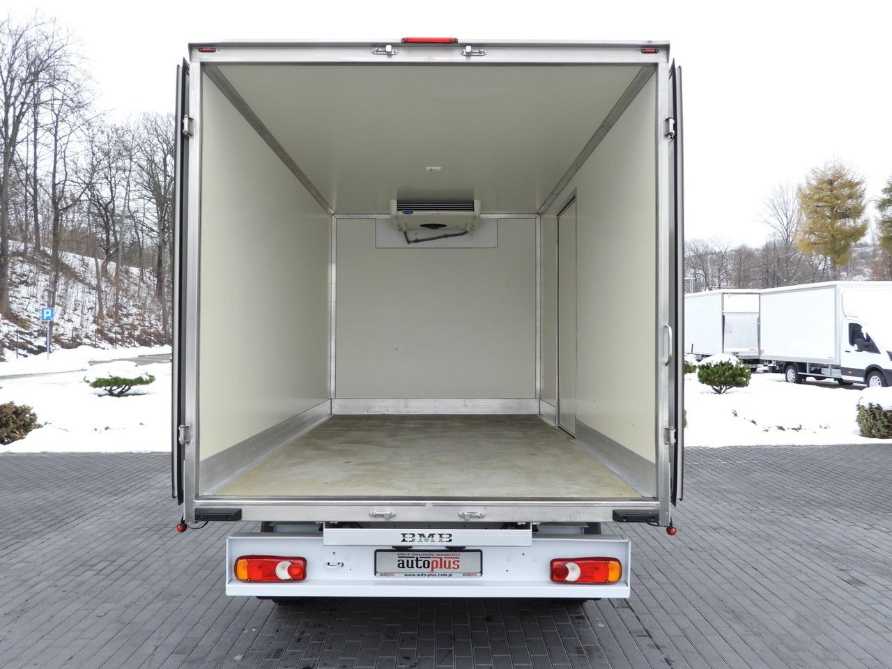 Комбе ладилник RENAULT MASTER REGRIGERATOR BOX 0*C LED LIGHTS AIR CONDITIONING 165HP: слика 12 Комбе ладилник RENAULT MASTER REGRIGERATOR BOX 0*C LED LIGHTS AIR CONDITIONING 165HP: слика 12