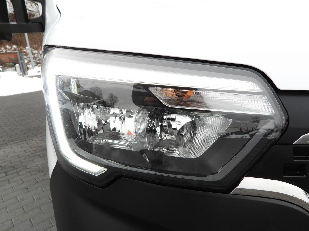 Комбе ладилник RENAULT MASTER REGRIGERATOR BOX 0*C LED LIGHTS AIR CONDITIONING 165HP: слика 21 Комбе ладилник RENAULT MASTER REGRIGERATOR BOX 0*C LED LIGHTS AIR CONDITIONING 165HP: слика 21