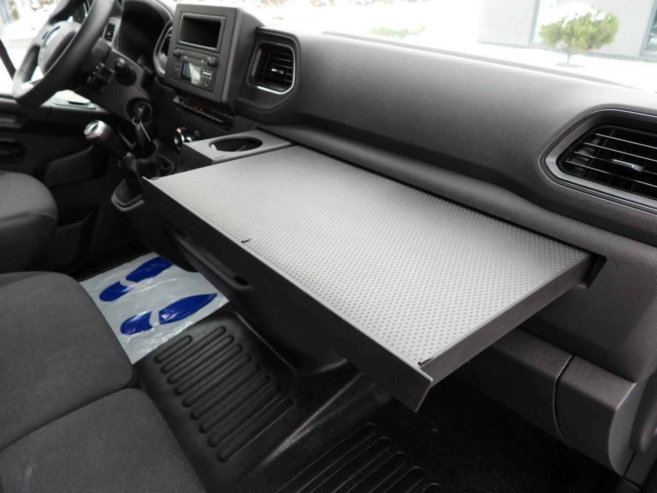 Комбе ладилник RENAULT MASTER REGRIGERATOR BOX 0*C LED LIGHTS AIR CONDITIONING 165HP: слика 37 Комбе ладилник RENAULT MASTER REGRIGERATOR BOX 0*C LED LIGHTS AIR CONDITIONING 165HP: слика 37