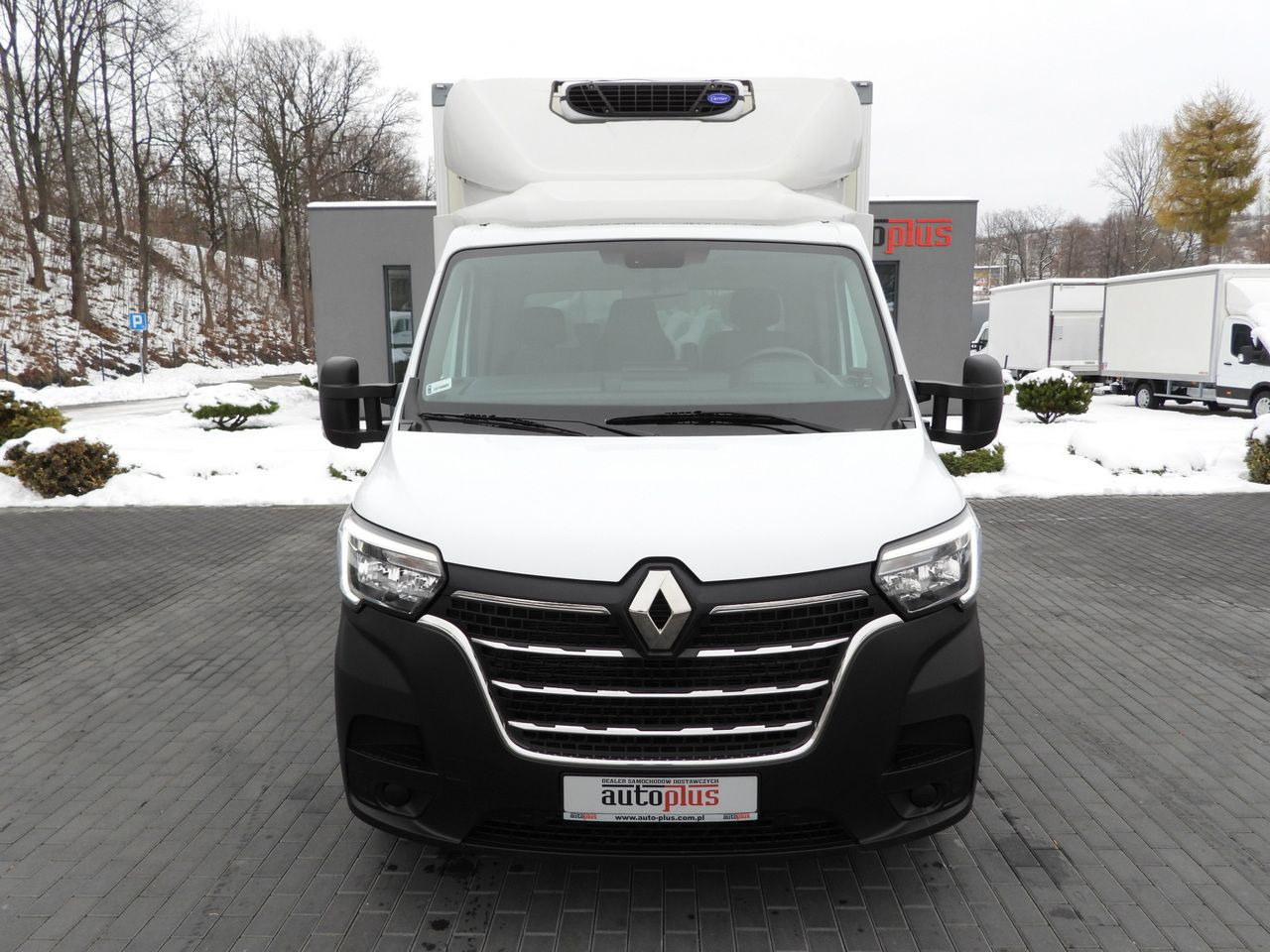 Комбе ладилник RENAULT MASTER REGRIGERATOR BOX 0*C LED LIGHTS AIR CONDITIONING 165HP: слика 5 Комбе ладилник RENAULT MASTER REGRIGERATOR BOX 0*C LED LIGHTS AIR CONDITIONING 165HP: слика 5