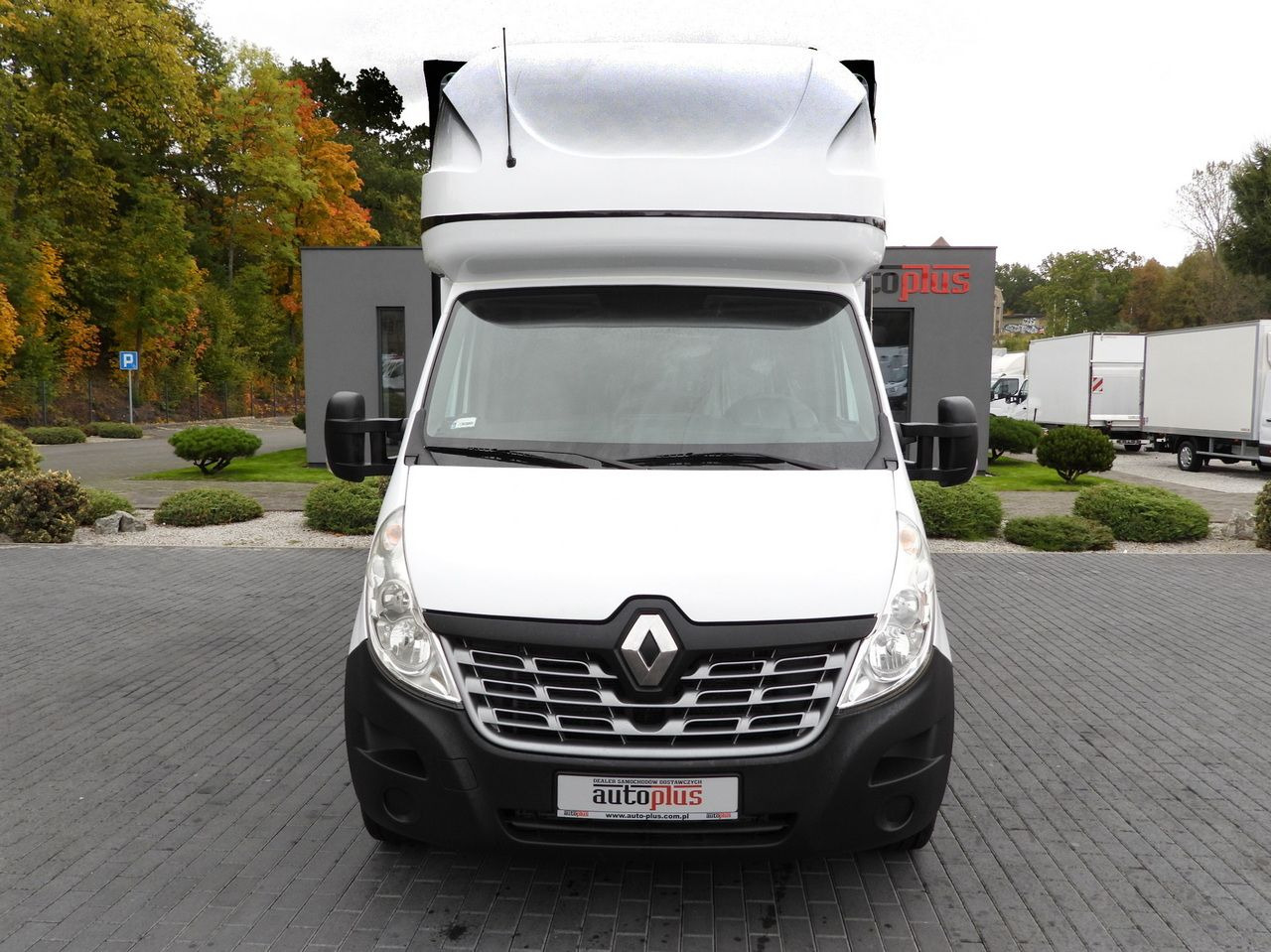 RENAULT MASTER TARPAULIN 10 PALLETS WEBASTO CRUISE CONTROL AIR CONDITIONING 170HP - Комбе со церада: слика 5 RENAULT MASTER TARPAULIN 10 PALLETS WEBASTO CRUISE CONTROL AIR CONDITIONING 170HP - Комбе со церада: слика 5