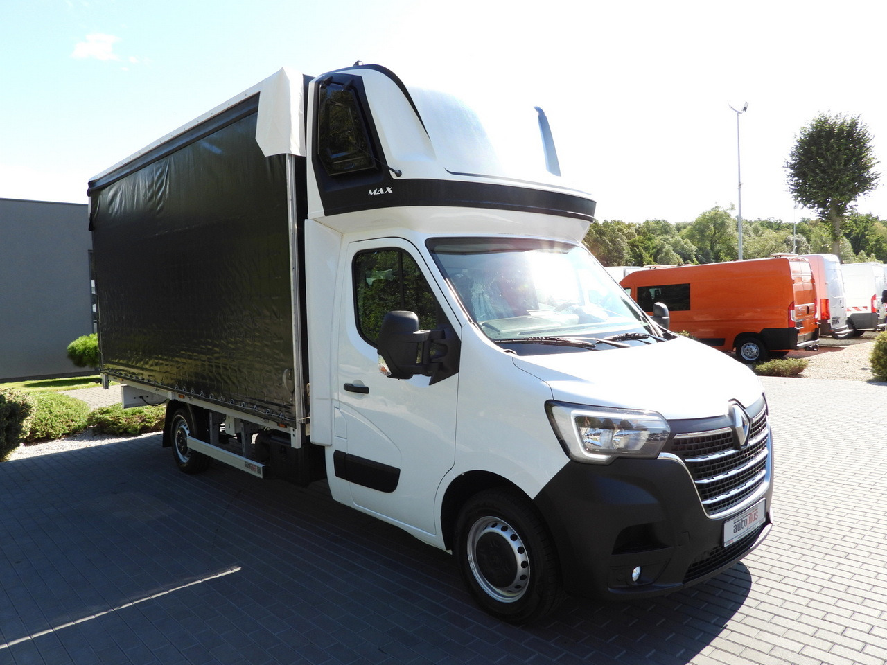 RENAULT MASTER TARPAULIN 10 PALLETS WEBASTO CRUISE CONTROL LED LIGHTS AIR CONDITIONING 165HP - Комбе со церада: слика 4 RENAULT MASTER TARPAULIN 10 PALLETS WEBASTO CRUISE CONTROL LED LIGHTS AIR CONDITIONING 165HP - Комбе со церада: слика 4
