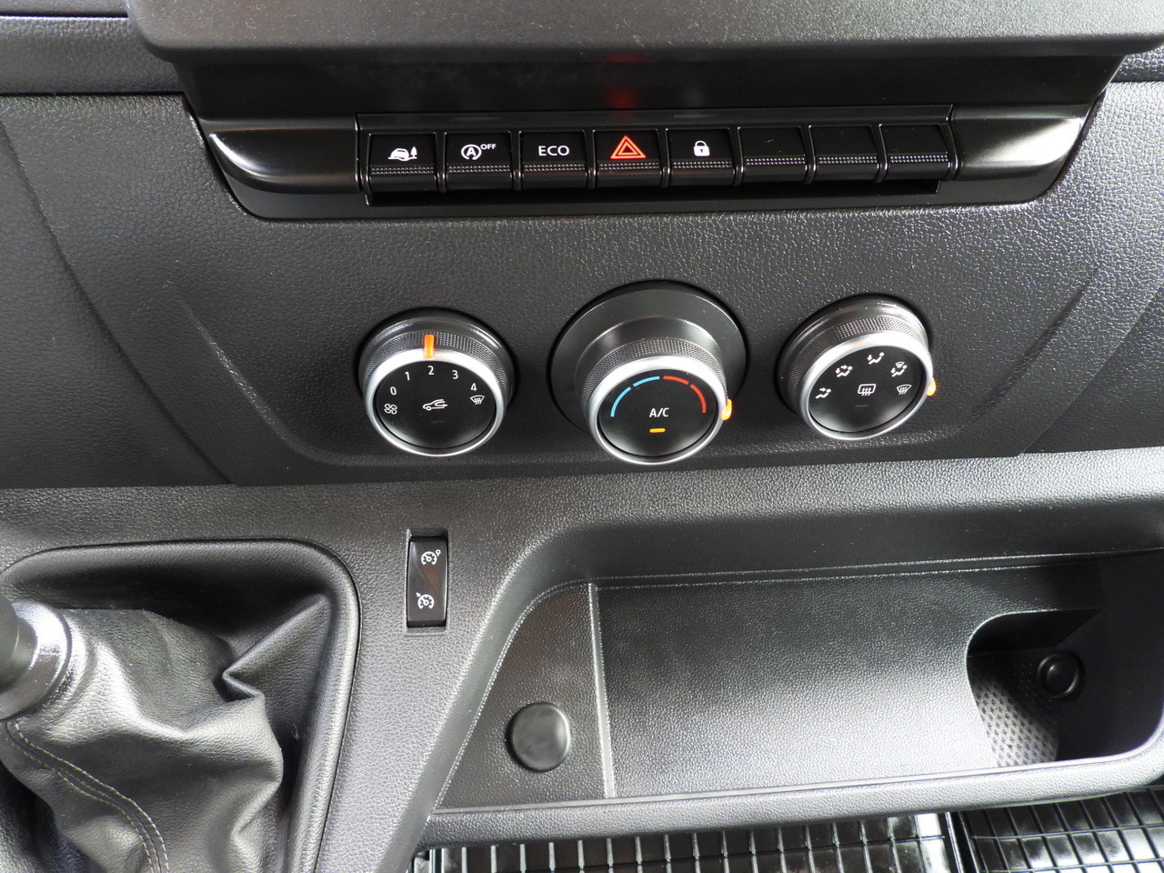 Комбе со церада RENAULT MASTER TARPAULIN 10 PALLETS WEBASTO CRUISE CONTROL LED LIGHTS PNEUMATICS AIR CONDITIONING  165HP: слика 34