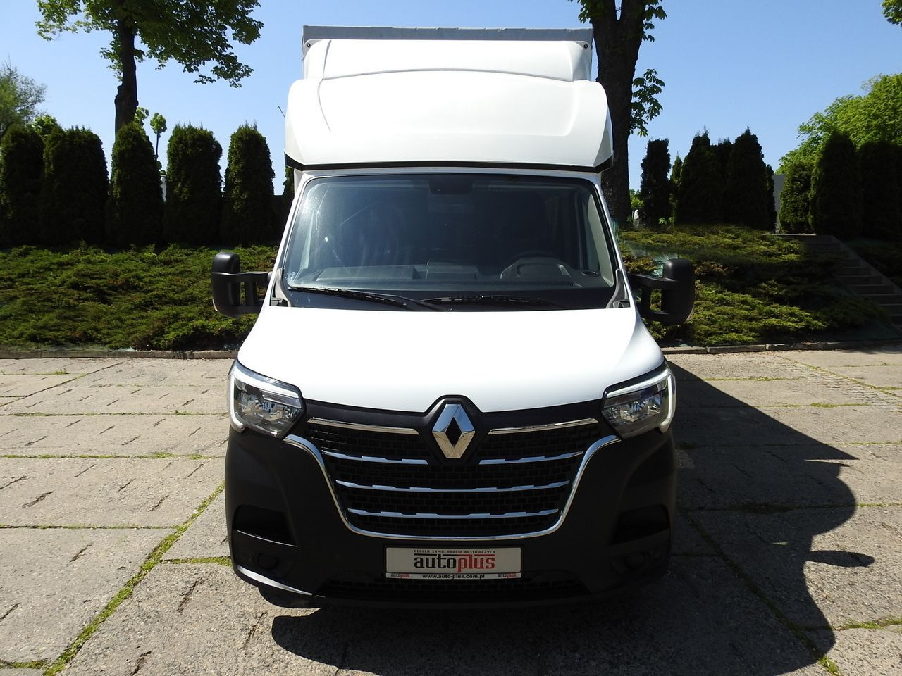 RENAULT MASTER TARPAULIN 8 PALLETS WEBASTO CRUISE CONTROL LED LIGHTS PNEUMATICS 165HP - Комбе со церада: слика 5 RENAULT MASTER TARPAULIN 8 PALLETS WEBASTO CRUISE CONTROL LED LIGHTS PNEUMATICS 165HP - Комбе со церада: слика 5