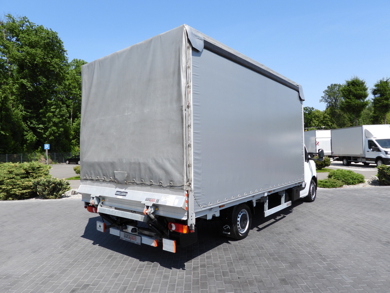 RENAULT MASTER TARPAULIN LIFT 10 PALLETS WEBASTO CRUISE CONTROL LED LIGHTS PNEUMATICS AIR CONDITIONING 165HP - Комбе со церада: слика 3 RENAULT MASTER TARPAULIN LIFT 10 PALLETS WEBASTO CRUISE CONTROL LED LIGHTS PNEUMATICS AIR CONDITIONING 165HP - Комбе со церада: слика 3