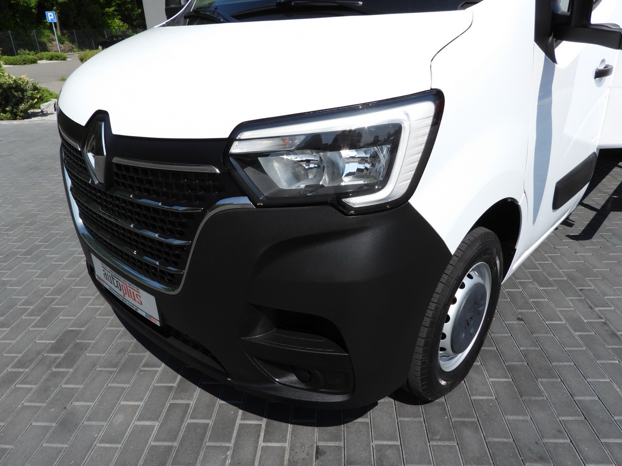 Комбе со церада RENAULT MASTER TARPAULIN LIFT 10 PALLETS WEBASTO CRUISE CONTROL LED LIGHTS PNEUMATICS AIR CONDITIONING 165HP: слика 22 Комбе со церада RENAULT MASTER TARPAULIN LIFT 10 PALLETS WEBASTO CRUISE CONTROL LED LIGHTS PNEUMATICS AIR CONDITIONING 165HP: слика 22