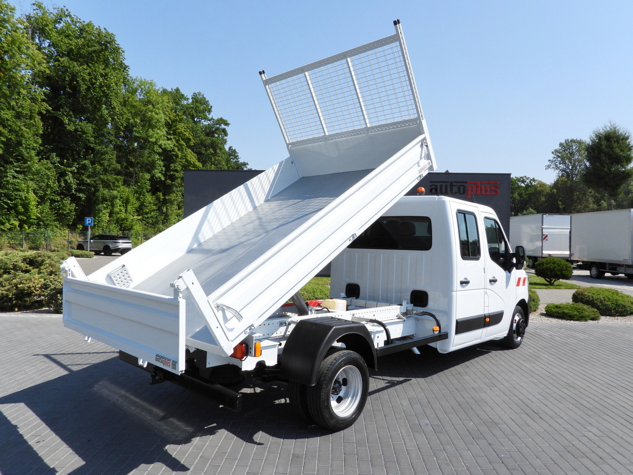 RENAULT MASTER TIPPER DOUBLE CABIN DOKA 6 SEATS CRUISE CONTROL LED LIGHTS TWIN WHEELS AIR CONDITIONING  130HP - Комби кипер: слика 3 RENAULT MASTER TIPPER DOUBLE CABIN DOKA 6 SEATS CRUISE CONTROL LED LIGHTS TWIN WHEELS AIR CONDITIONING  130HP - Комби кипер: слика 3