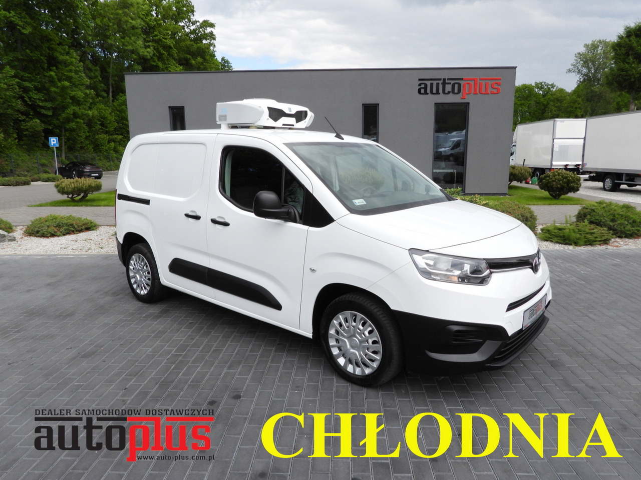 TOYOTA PROACE CITY REFRIGERATOR VAN -15*C POWER SUPPLY 230V CRUISE CONTROL AIR CONDITIONING 100HP - Комбе ладилник: слика 1 TOYOTA PROACE CITY REFRIGERATOR VAN -15*C POWER SUPPLY 230V CRUISE CONTROL AIR CONDITIONING 100HP - Комбе ладилник: слика 1