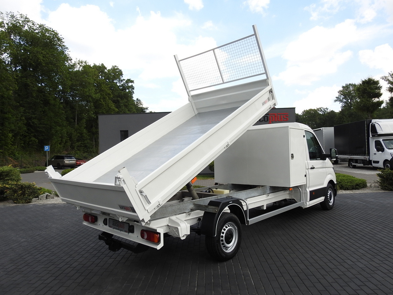 VOLKSWAGEN CRAFTER TIPPER CRUISE CONTROL 100HP - Комби кипер: слика 3 VOLKSWAGEN CRAFTER TIPPER CRUISE CONTROL 100HP - Комби кипер: слика 3