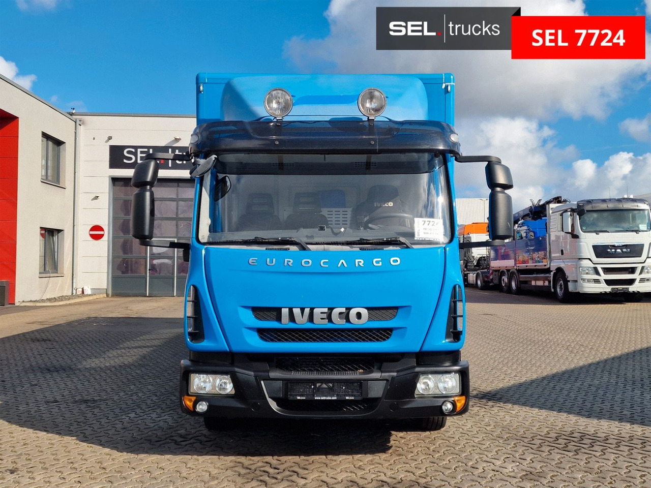 Iveco Eurocargo 100E22 / Ladebordwand / 3 Sitzen - Камион сандучар: слика 2 Iveco Eurocargo 100E22 / Ladebordwand / 3 Sitzen - Камион сандучар: слика 2