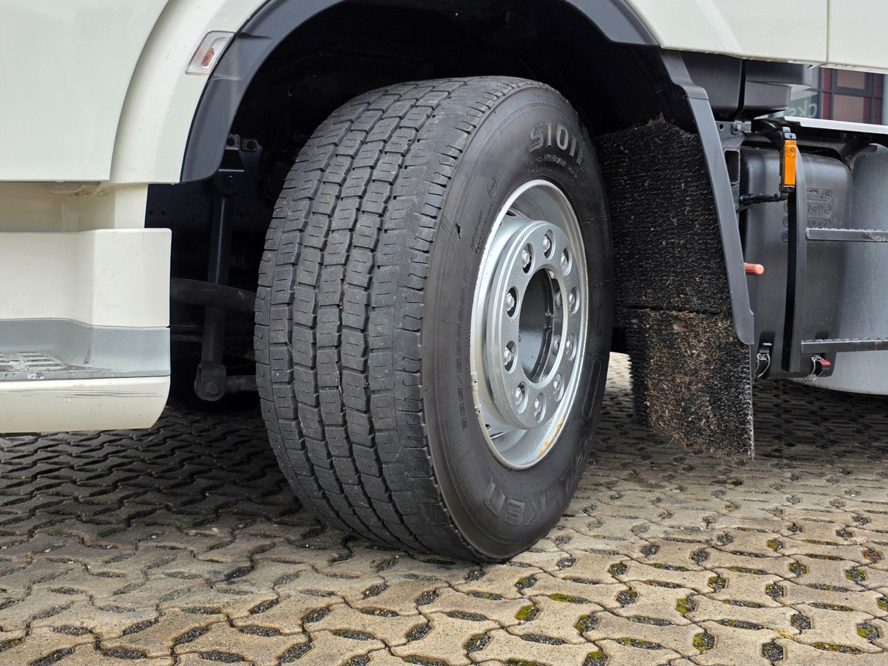 Камион влекач DAF XF 530 FTS / ZF Intarder / 6D: слика 23