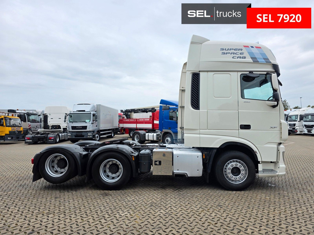 DAF XF 530 FTS / ZF Intarder / 6D - Камион влекач: слика 4 DAF XF 530 FTS / ZF Intarder / 6D - Камион влекач: слика 4