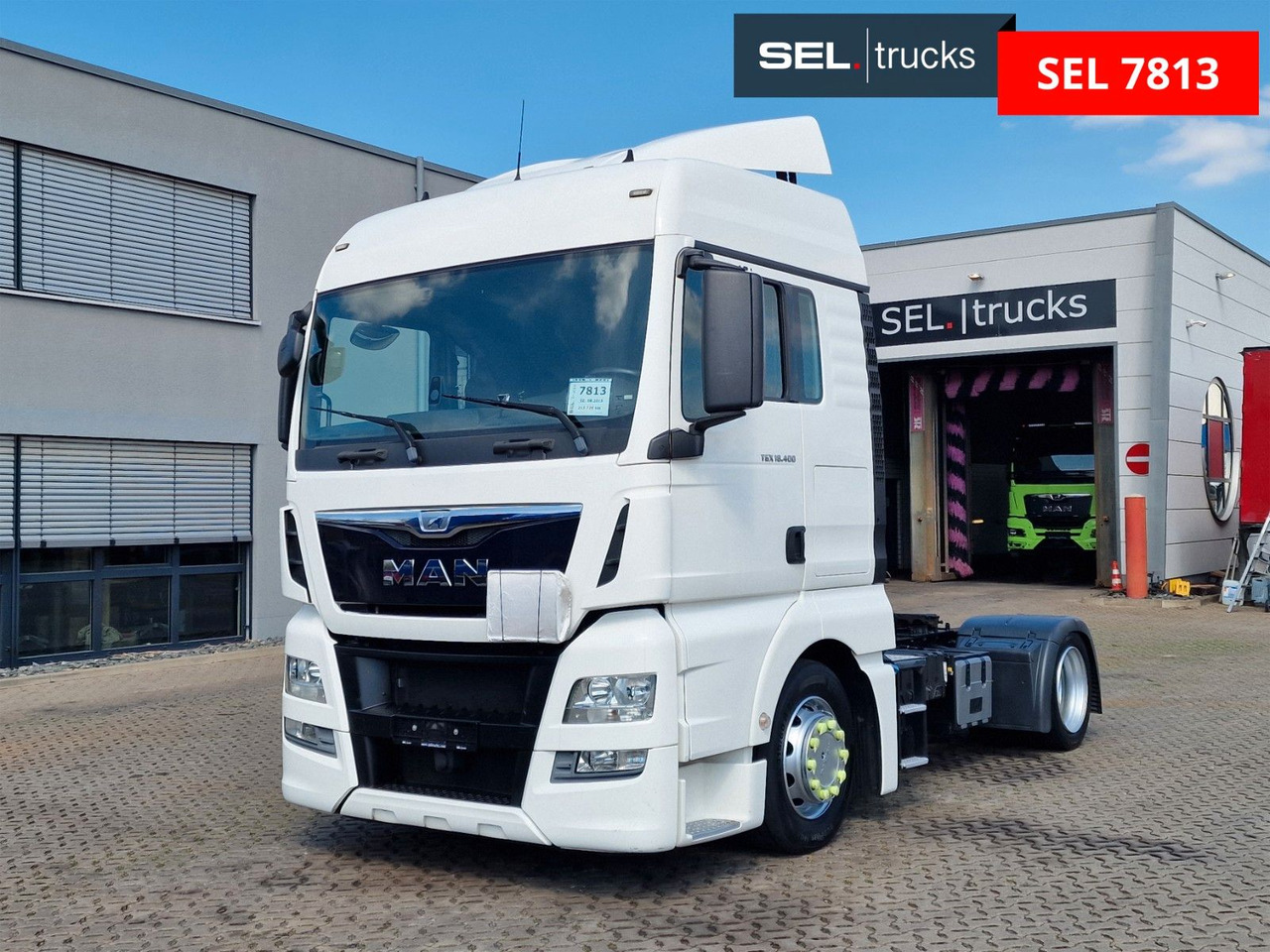 MAN TGX 18.400 4X2 LLS-U / ZF Intarder LOW KM !! - Камион влекач: слика 1 MAN TGX 18.400 4X2 LLS-U / ZF Intarder LOW KM !! - Камион влекач: слика 1