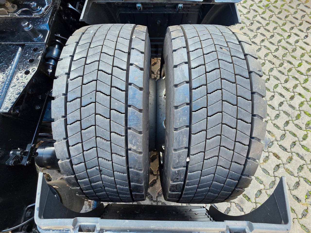 Камион влекач MAN TGX 18.460 4X2 LL-U / Retarder / 2 Tanks: слика 50