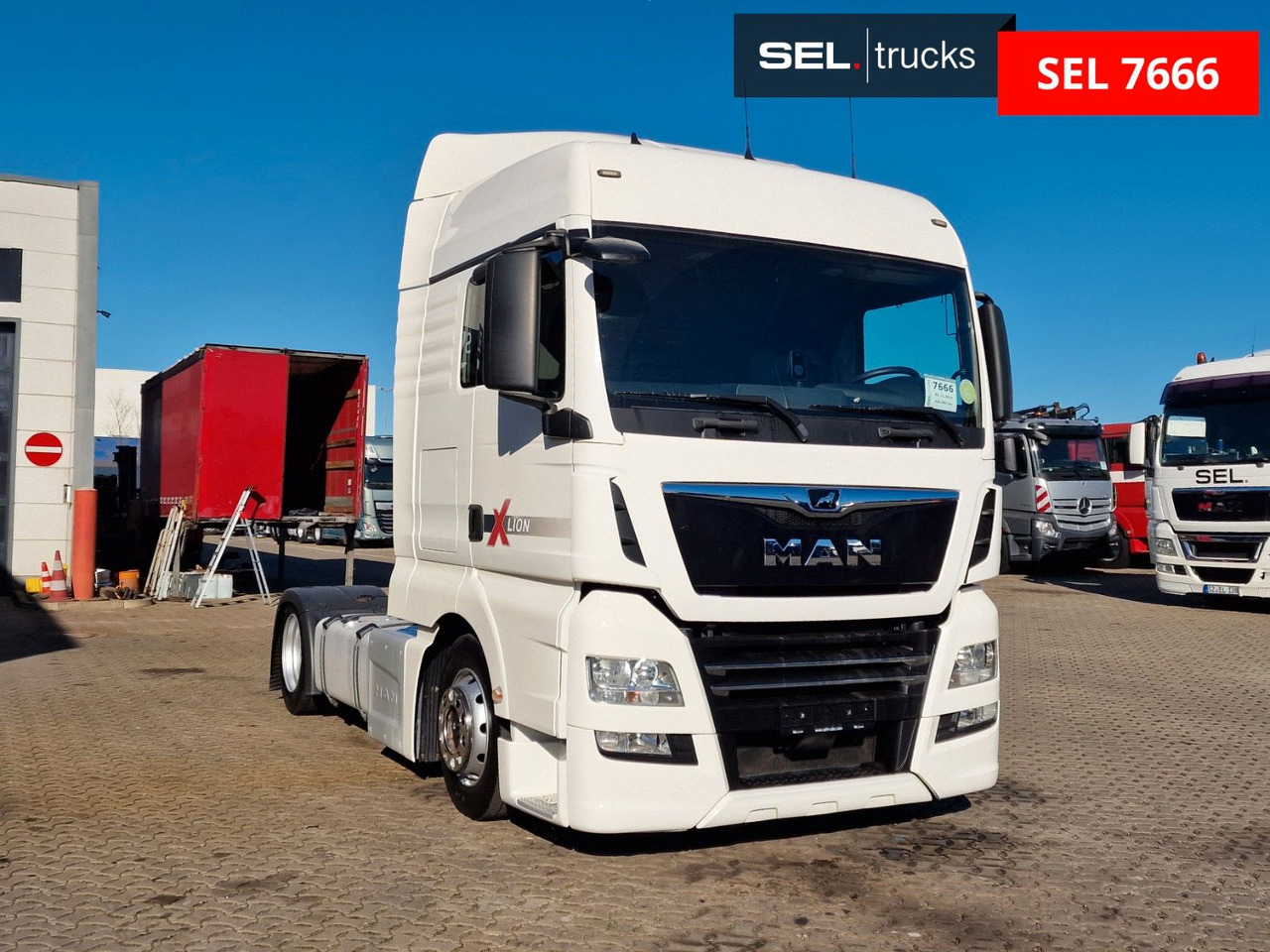 MAN TGX 18.460 4X2 LLS-U / Retarder / 2 Tanks - Камион влекач: слика 3 MAN TGX 18.460 4X2 LLS-U / Retarder / 2 Tanks - Камион влекач: слика 3