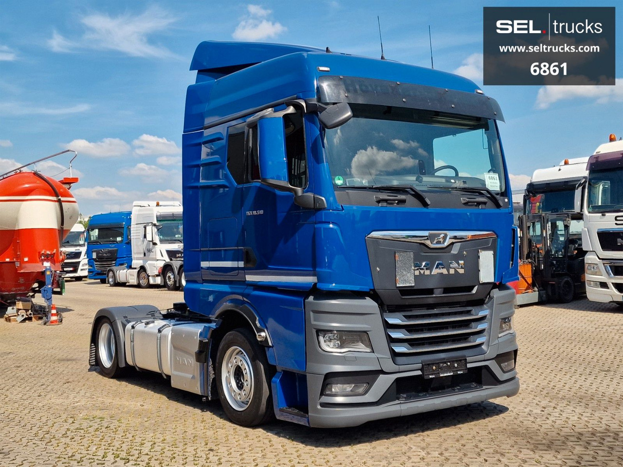 MAN TGX 18.510 4x2 LL SA / Retarder / 2 Tanks / Navi - Камион влекач: слика 3 MAN TGX 18.510 4x2 LL SA / Retarder / 2 Tanks / Navi - Камион влекач: слика 3