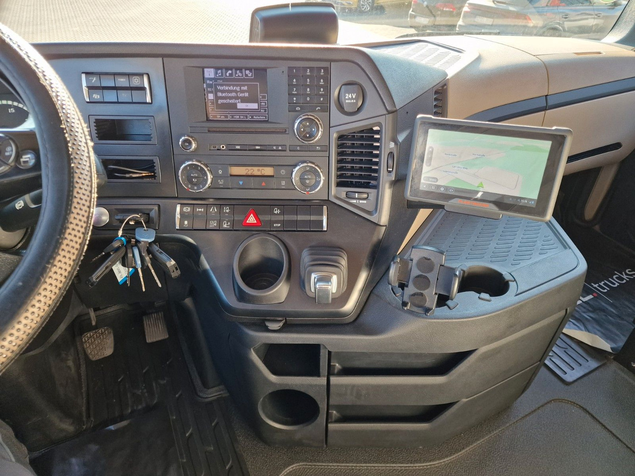 Камион влекач Mercedes-Benz Actros 1845 / Retarder / Standklima / Xenon: слика 25