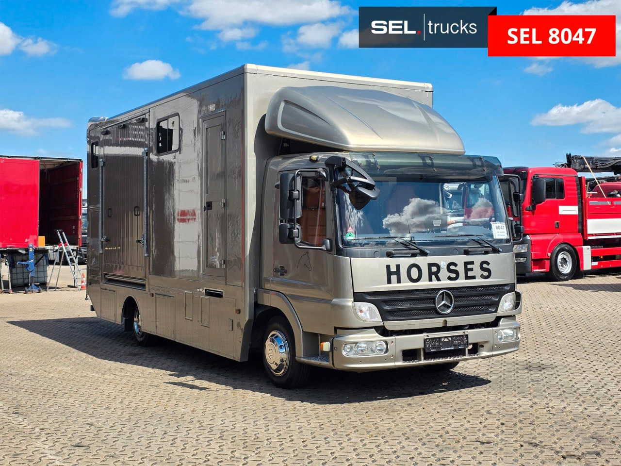 Mercedes-Benz Atego 818L - Камион за добиток: слика 3 Mercedes-Benz Atego 818L - Камион за добиток: слика 3