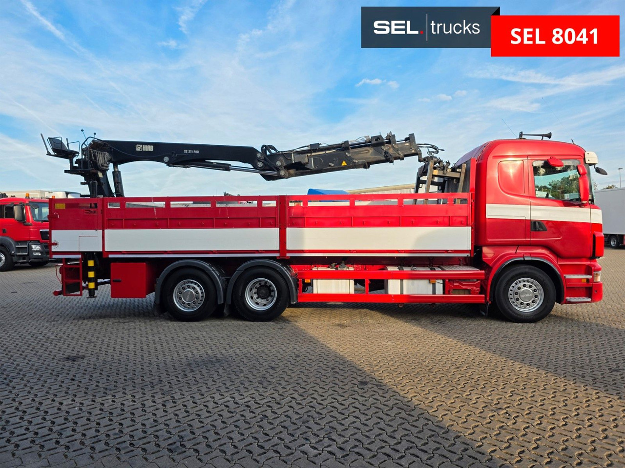 Scania R400 LB6X2*4HNB / Retarder / HIAB / Lenkachse - Камион со кран: слика 4 Scania R400 LB6X2*4HNB / Retarder / HIAB / Lenkachse - Камион со кран: слика 4