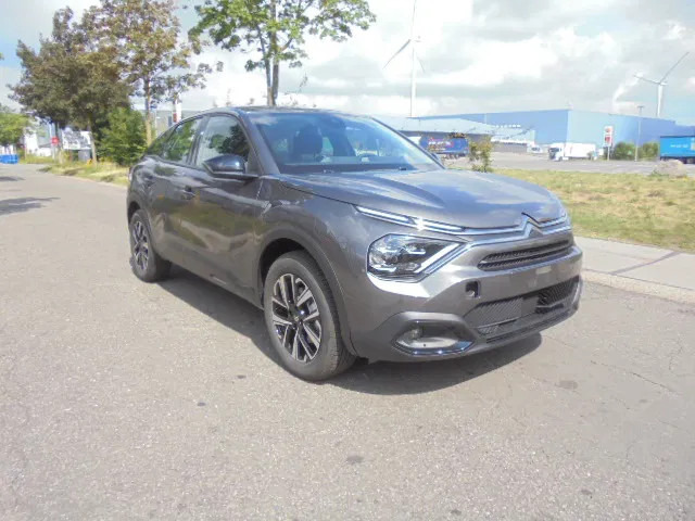 Citroën C4 1.2 TURBO NEW TAX FREE - Хечбек: слика 3 Citroën C4 1.2 TURBO NEW TAX FREE - Хечбек: слика 3